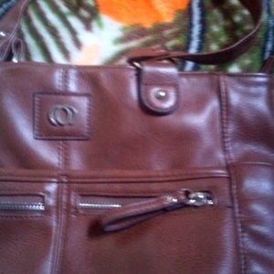 Ladies purse very nice color brown size medium
